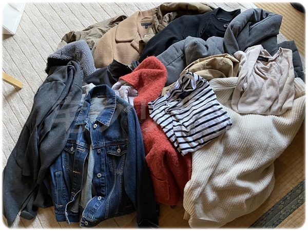 洗濯倉庫に出した洋服